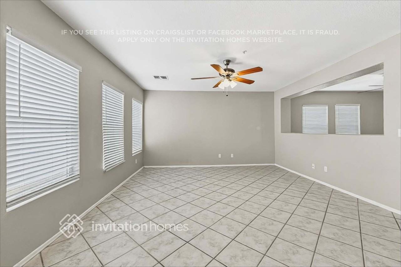 8962 E Yucca St - Photo 7 of 22