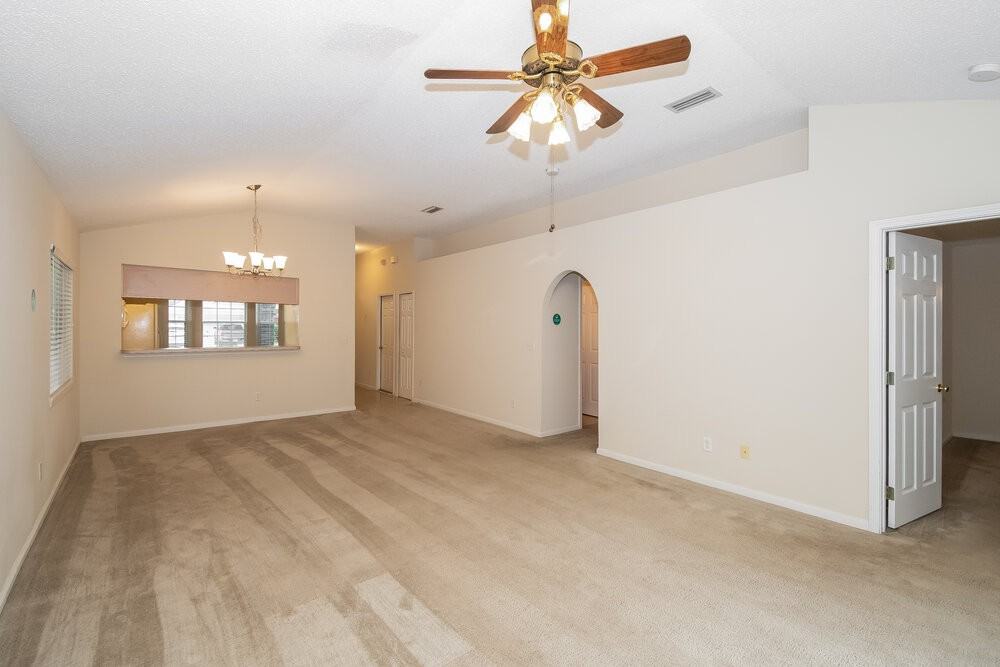 3256 Ayrshire St - Photo 4 of 16