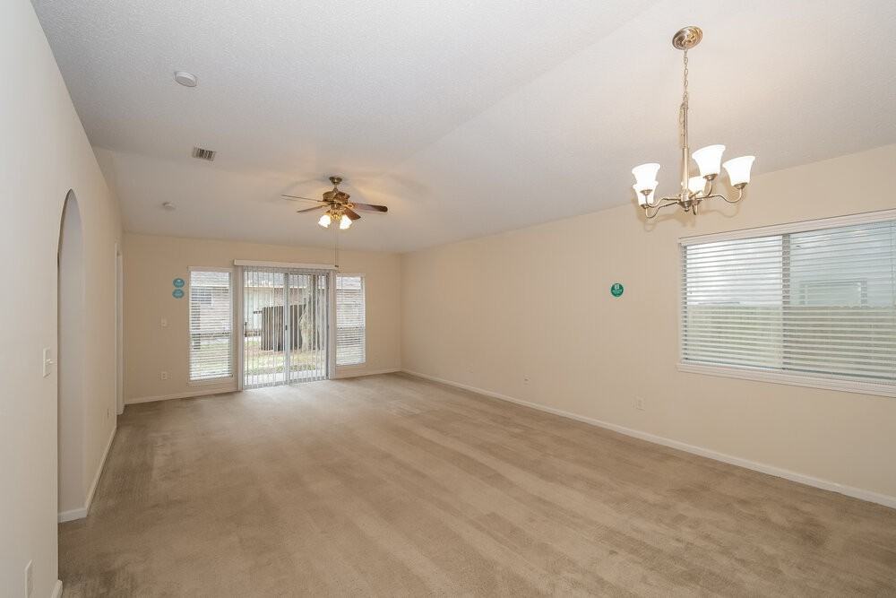 3256 Ayrshire St - Photo 5 of 16