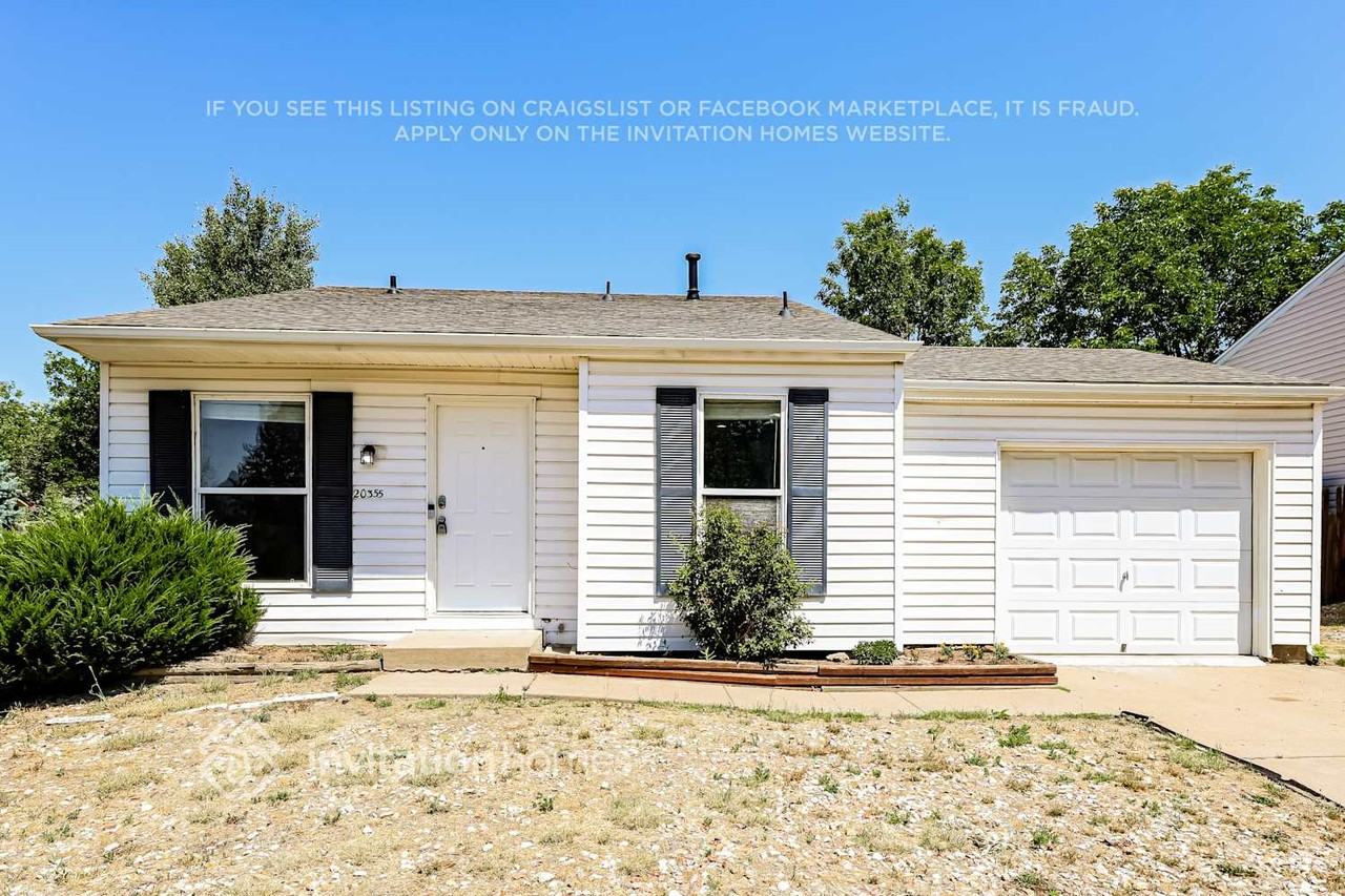 20355 E Buchanan Dr