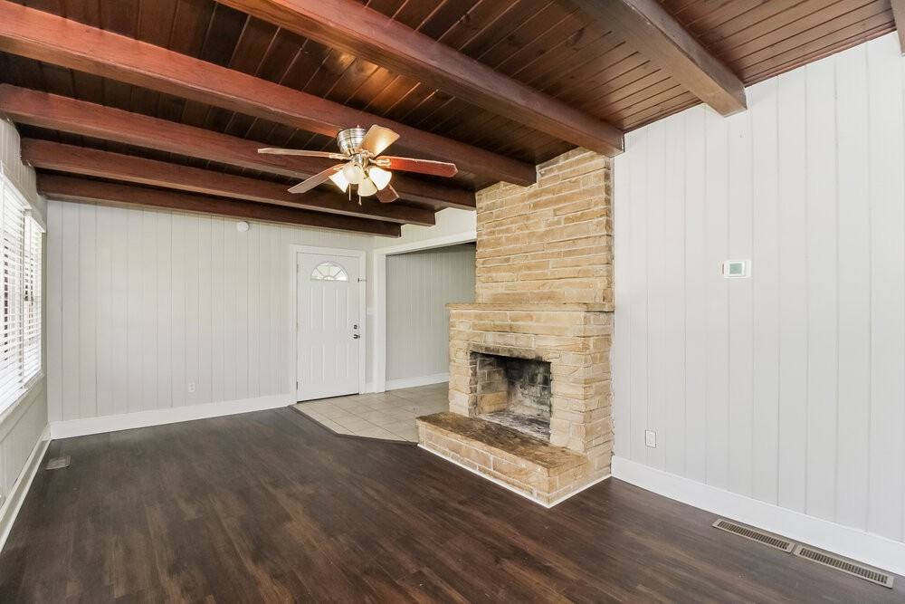 379 Hilltop Circle Ext Sw - Photo 5 of 16