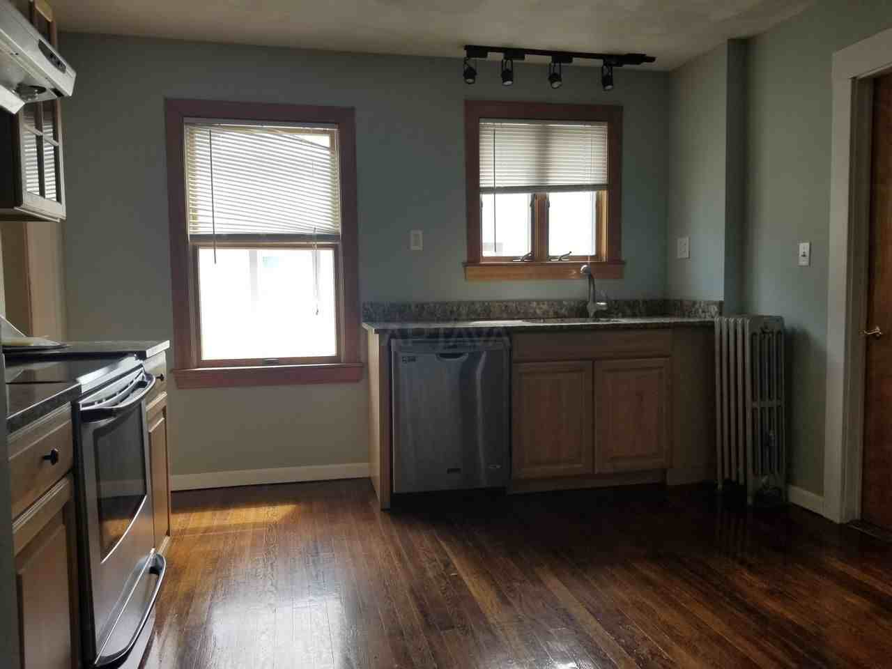 126 Albion St #2 - Photo 7 of 7