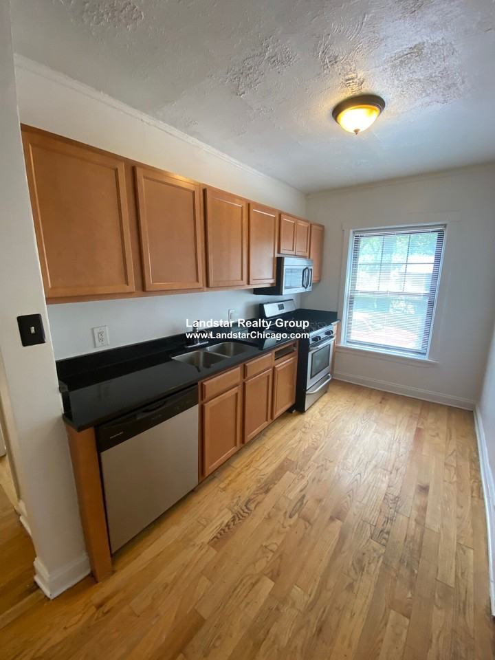 800 Sherman Ave #2 - Photo 7 of 15