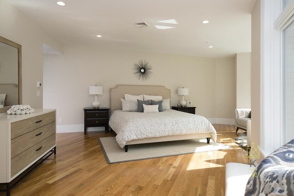 1248 Beacon St #2 - Photo 5 of 13