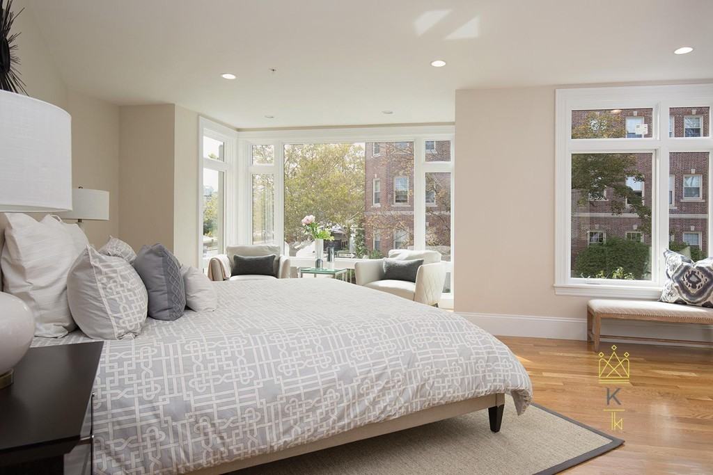 1248 Beacon St #2 - Photo 7 of 13