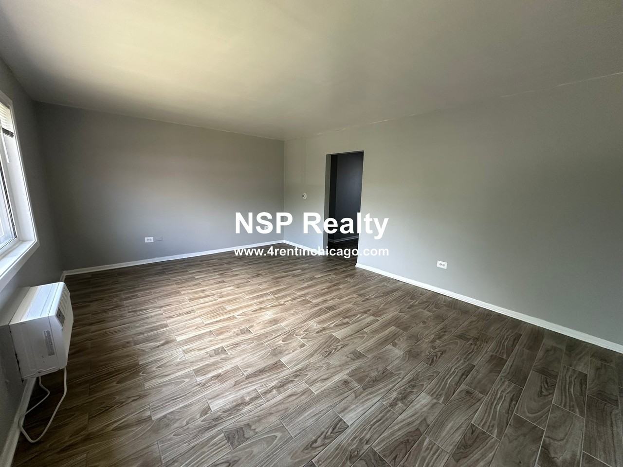 1306 Carol St #B - Photo 5 of 12