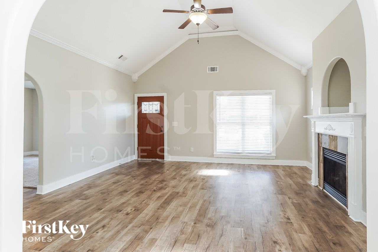 236 Stonecreek Pl - Photo 4 of 15
