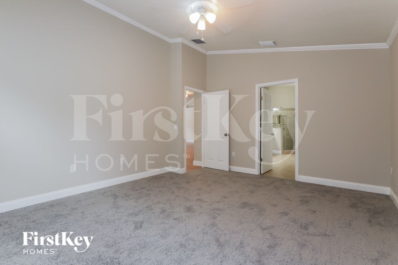 30916 Burleigh Dr - Photo 7 of 16