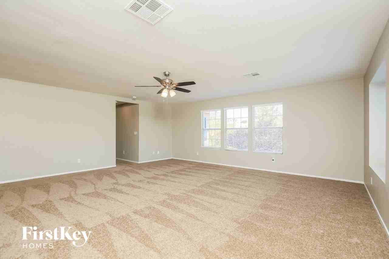 1605 Cider Ct - Photo 7 of 15