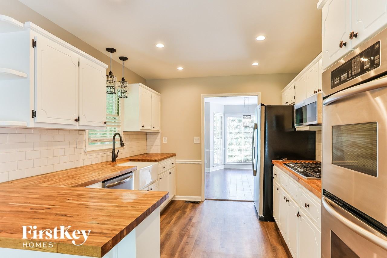 414 Indian Lake Ct - Photo 6 of 15