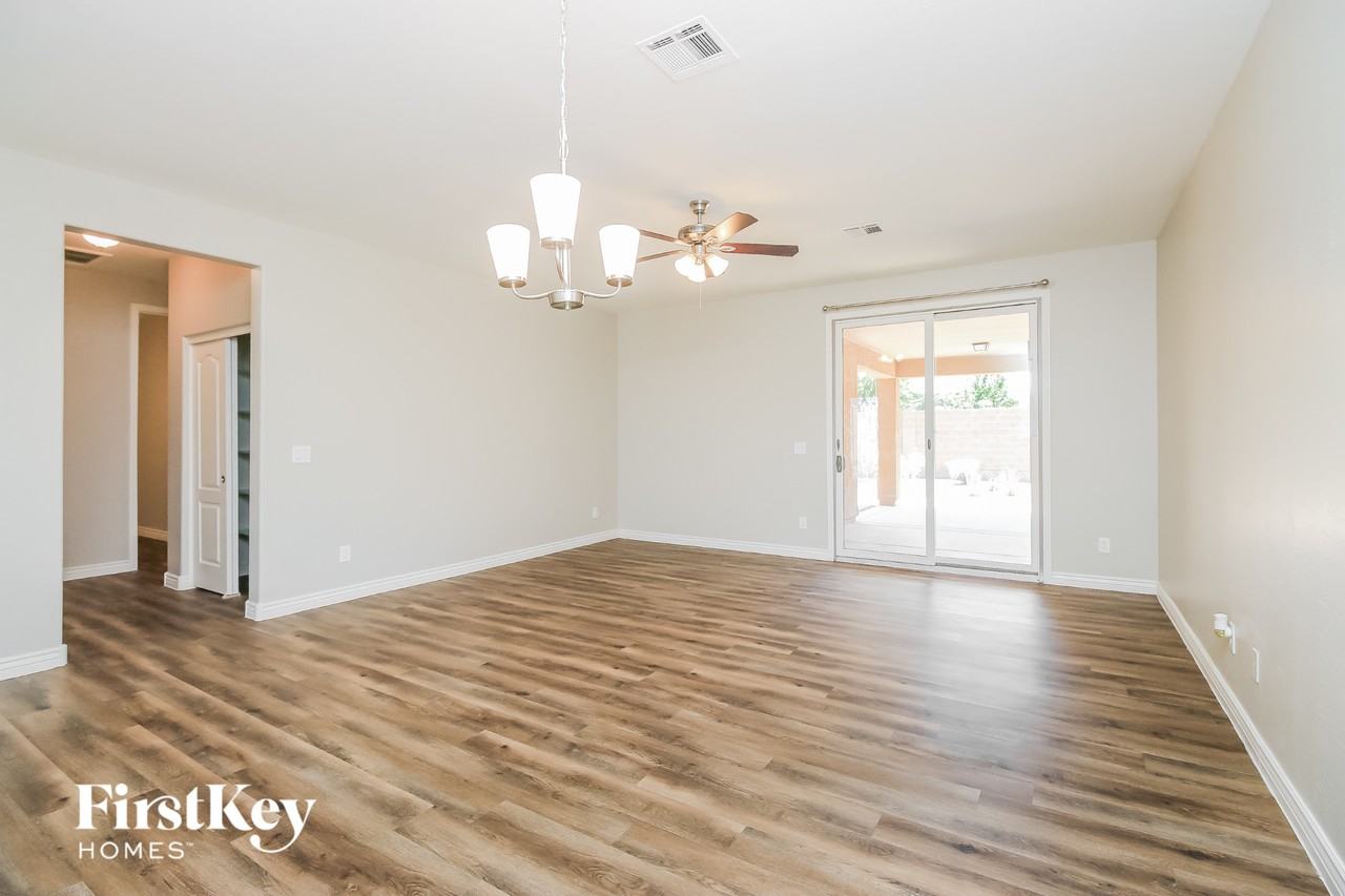 677 W Mesquite Tree Ln - Photo 5 of 15