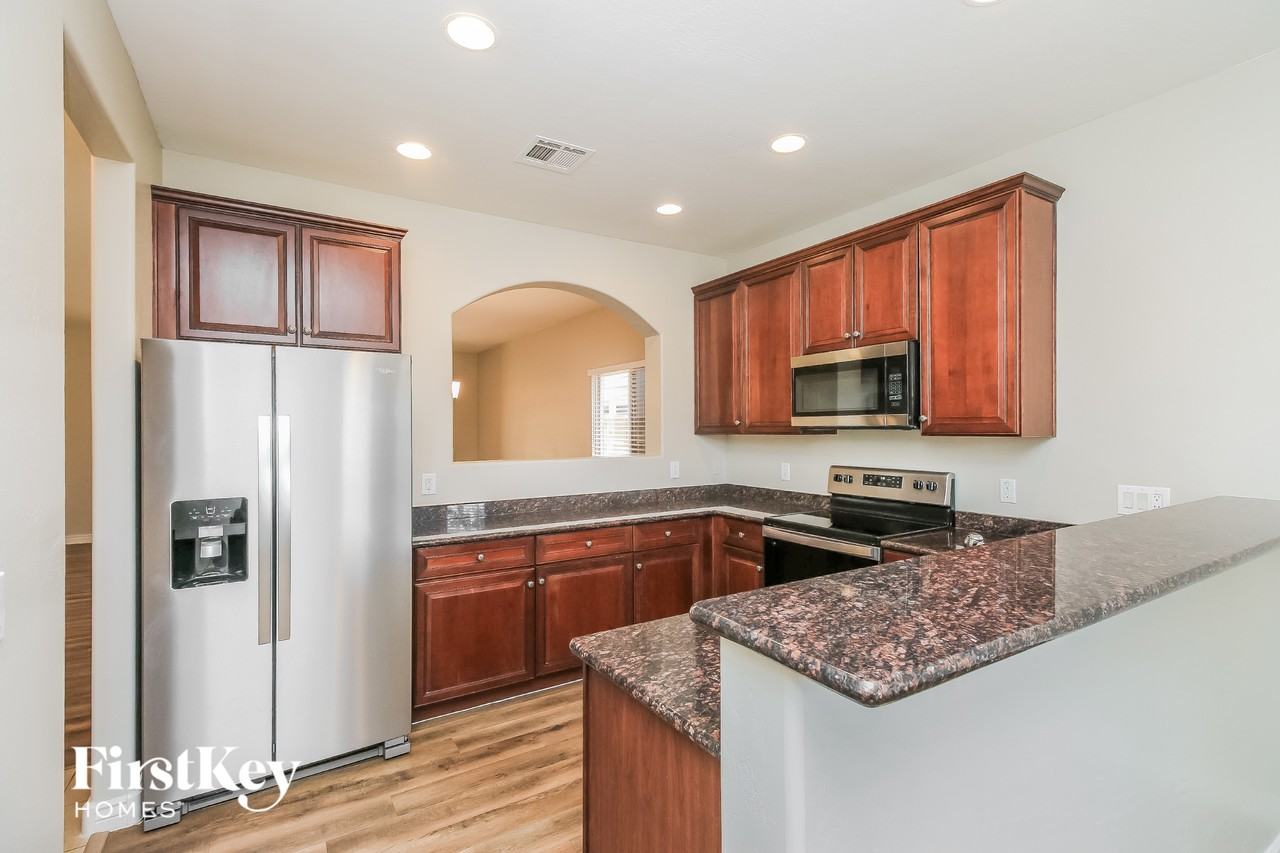 677 W Mesquite Tree Ln - Photo 7 of 15