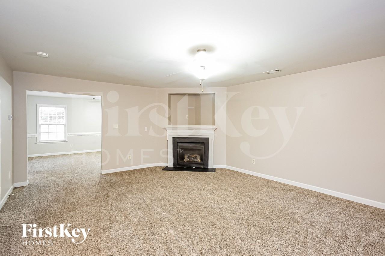 2922 Blueberry Dr - Photo 3 of 19