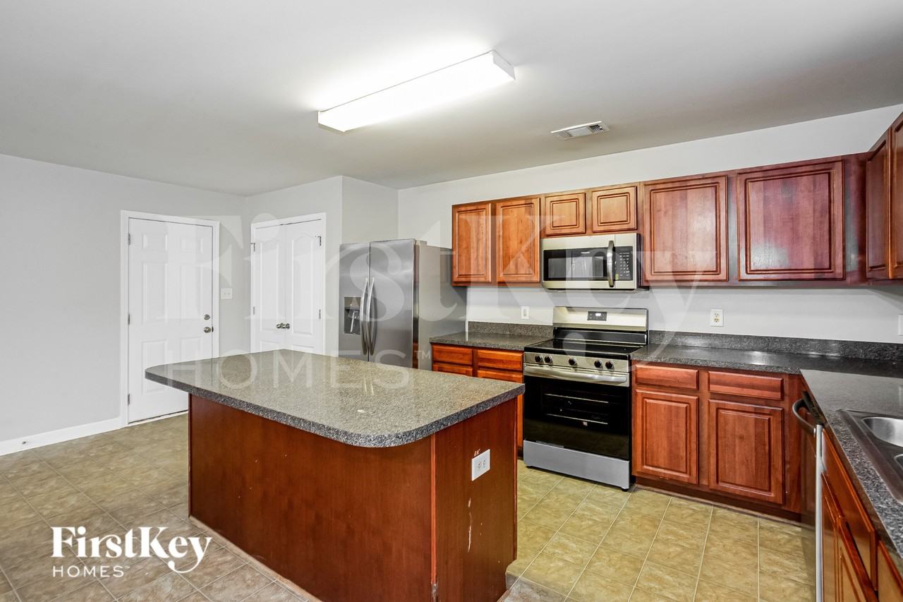 2922 Blueberry Dr - Photo 6 of 19