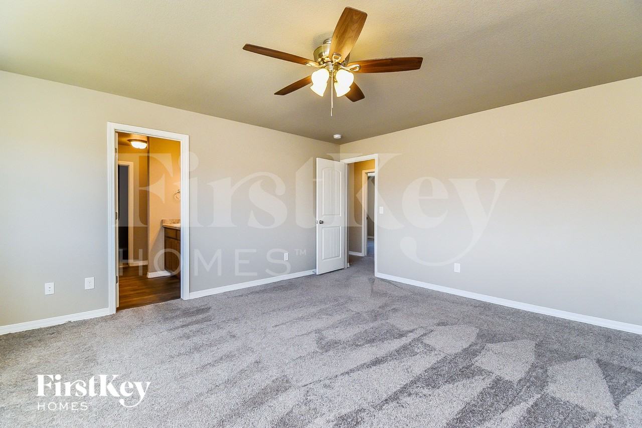 7687 Benecia Dr - Photo 7 of 15