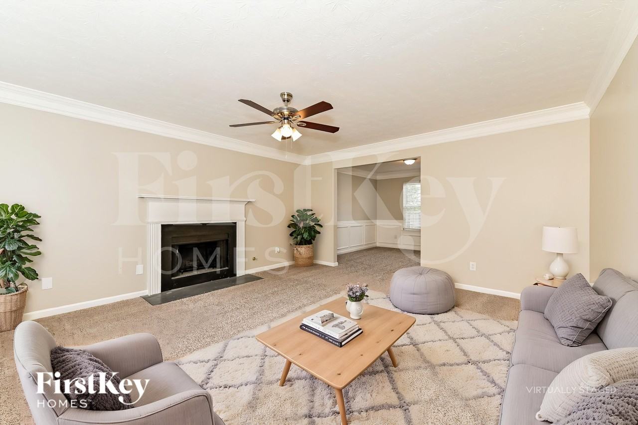 195 Dairyland Dr - Photo 3 of 18