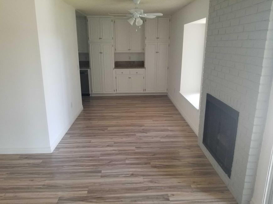 19129 Sherman Way - Photo 7 of 10