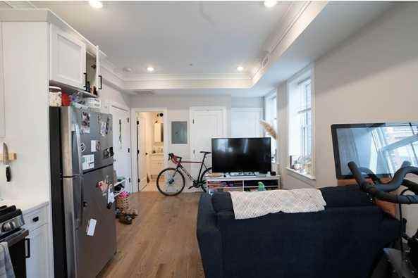 195 Porter St - Photo 6 of 10