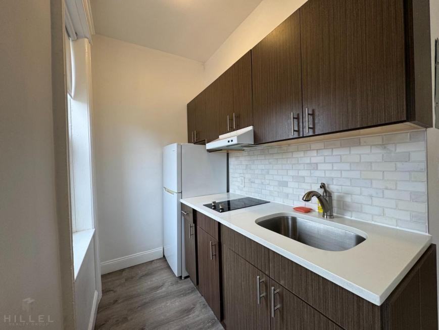 5656 Myrtle Ave - Photo 2 of 6