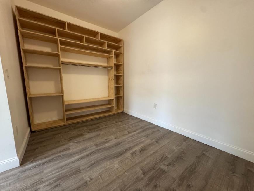 5656 Myrtle Ave - Photo 5 of 6