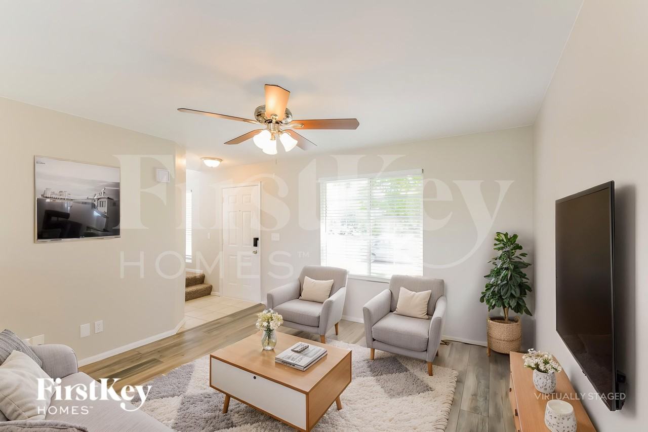 17035 E Florida Pl - Photo 5 of 18