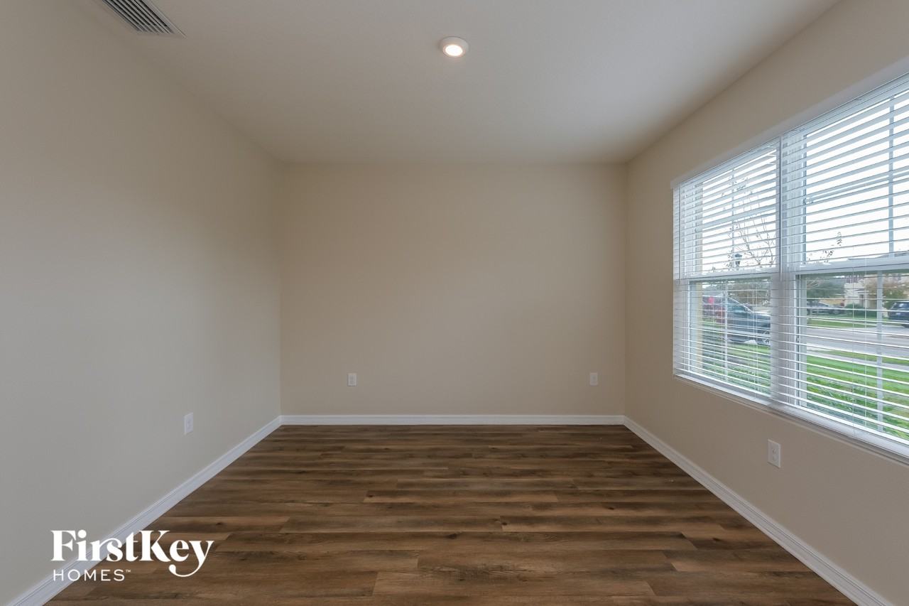 36051 Carriage Pine Ct - Photo 3 of 15