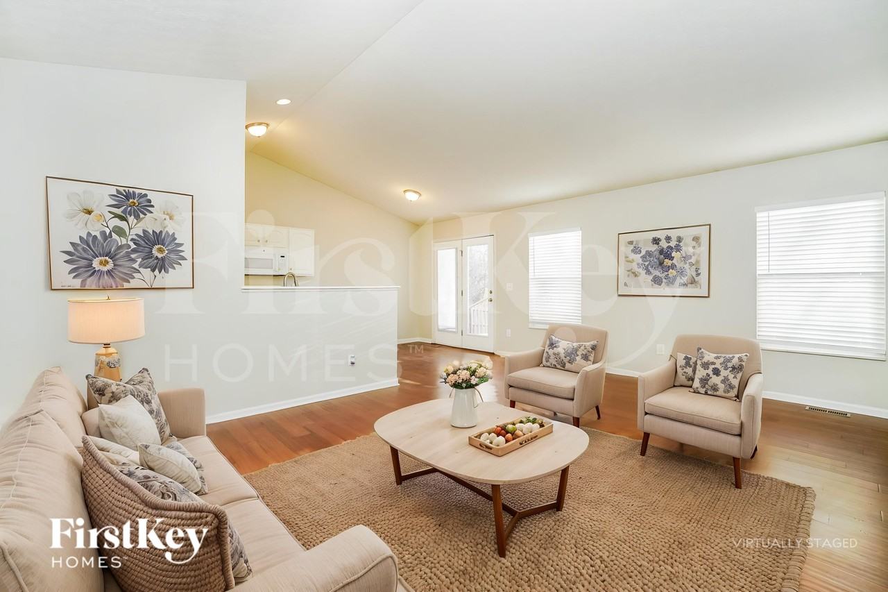 714 Keltoncrest Dr - Photo 4 of 18