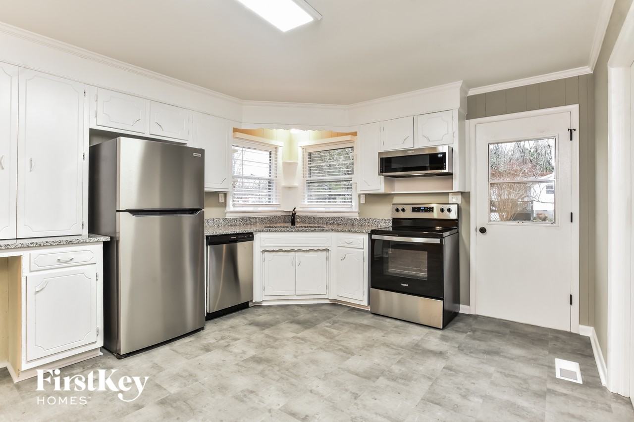 441 Northern Rd - Photo 6 of 15