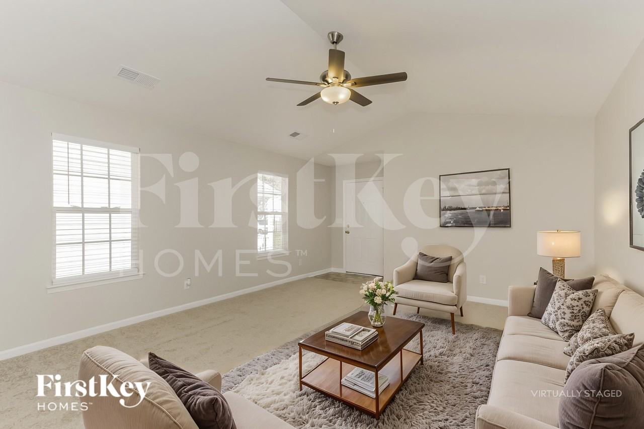 5716 Henderson Oaks Dr - Photo 5 of 18