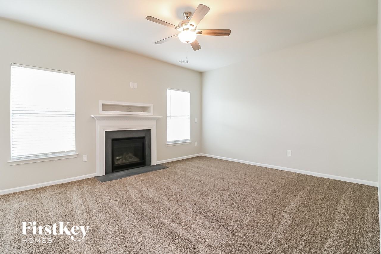 73 Mystery Hill Ct - Photo 3 of 15