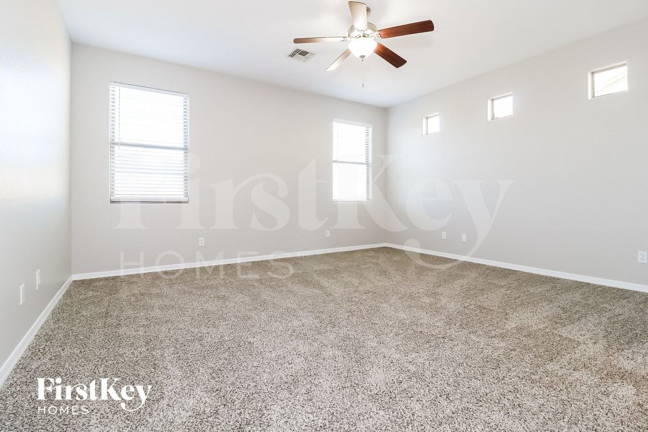 1842 S 222nd Ln - Photo 7 of 15
