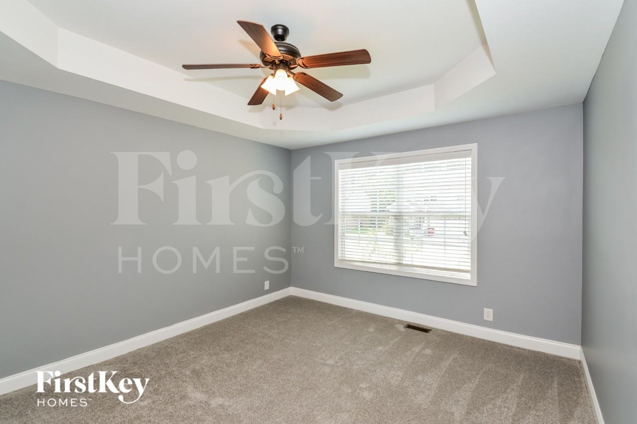 794 Banister Dr - Photo 6 of 16