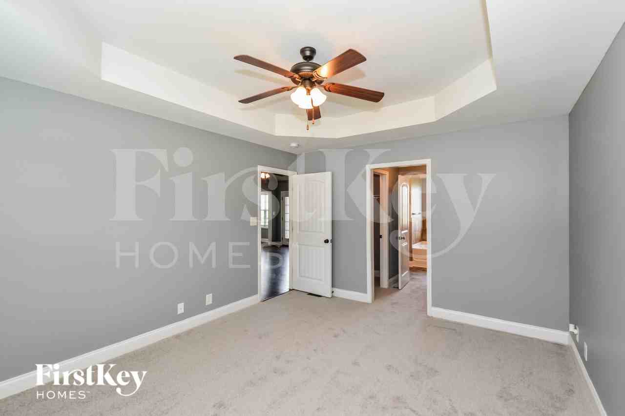 794 Banister Dr - Photo 7 of 16