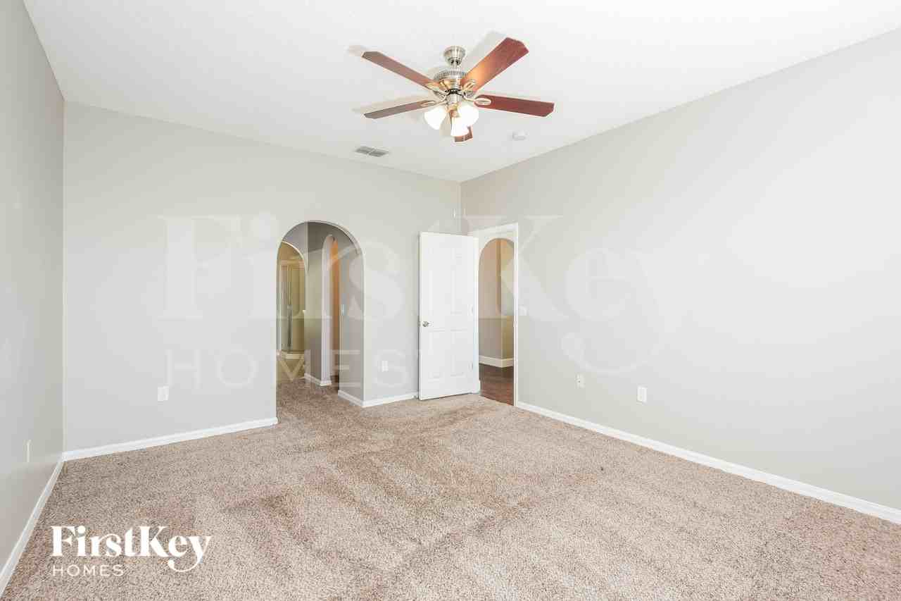 10663 Fairhaven Way - Photo 6 of 16