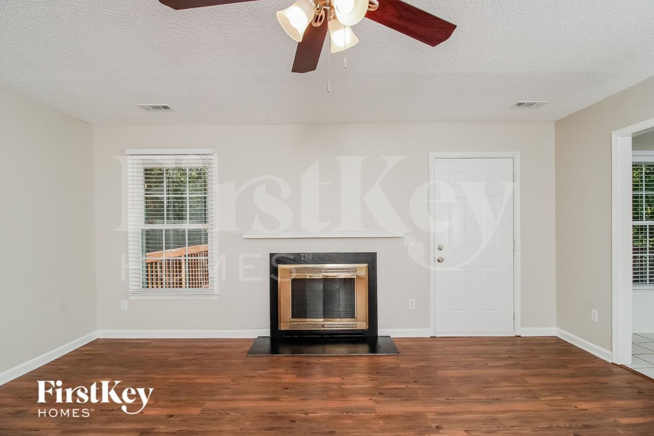 5807 Running Ridge Rd - Photo 3 of 16