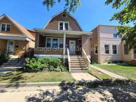 featured image of 6035 S Karlov Ave Apt 2nd