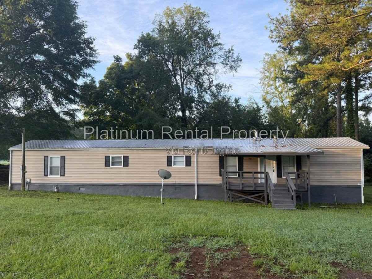 4432 Brandy Ln Se - Photo 3 of 10