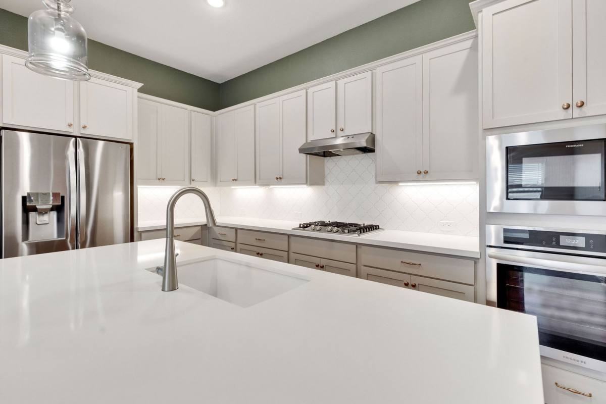 175 Short Leaf Dr - Photo 3 of 10