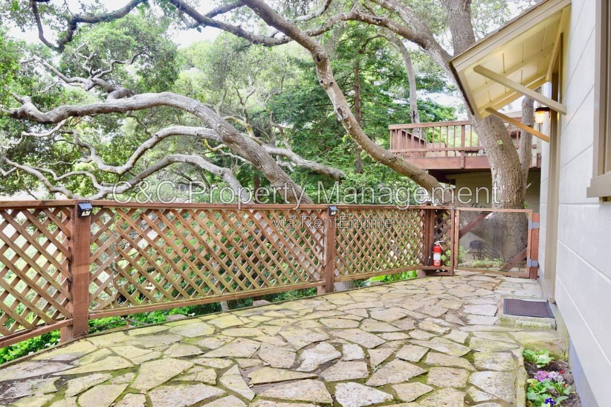 3 Dolores St #1