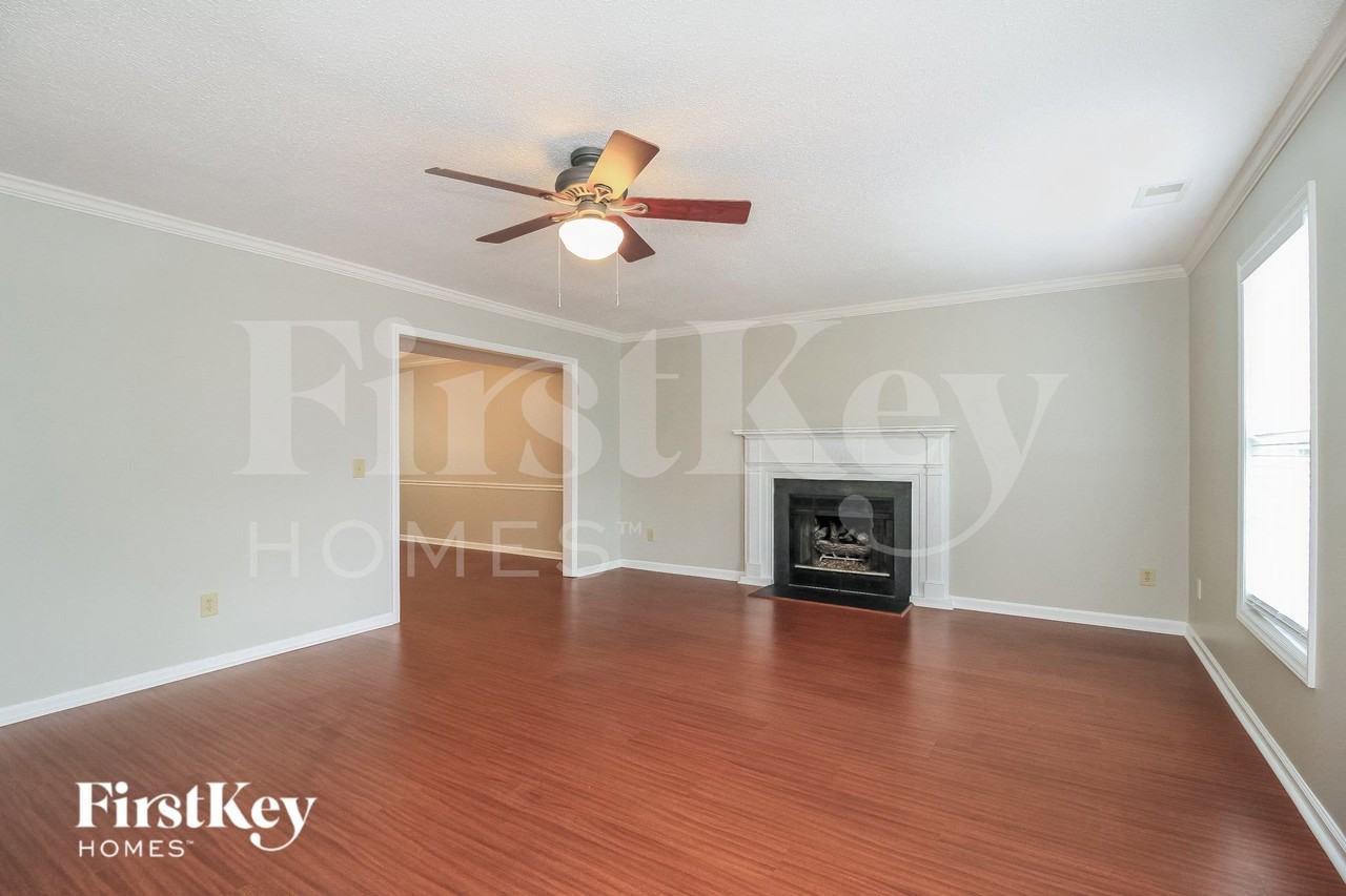 3901 Colony Ridge Ct - Photo 3 of 13