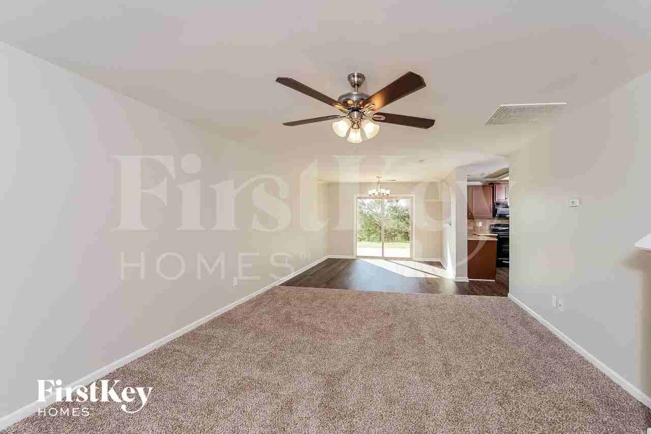 145 Briar Ridge Ln - Photo 2 of 14