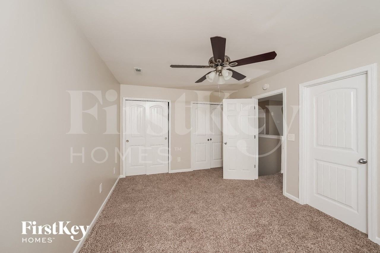 145 Briar Ridge Ln - Photo 6 of 14