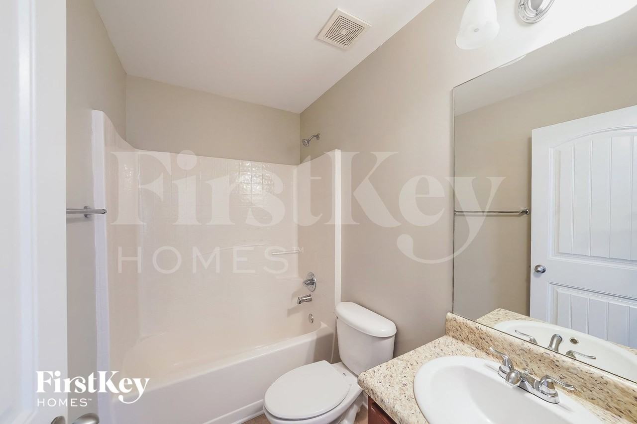 145 Briar Ridge Ln - Photo 7 of 14