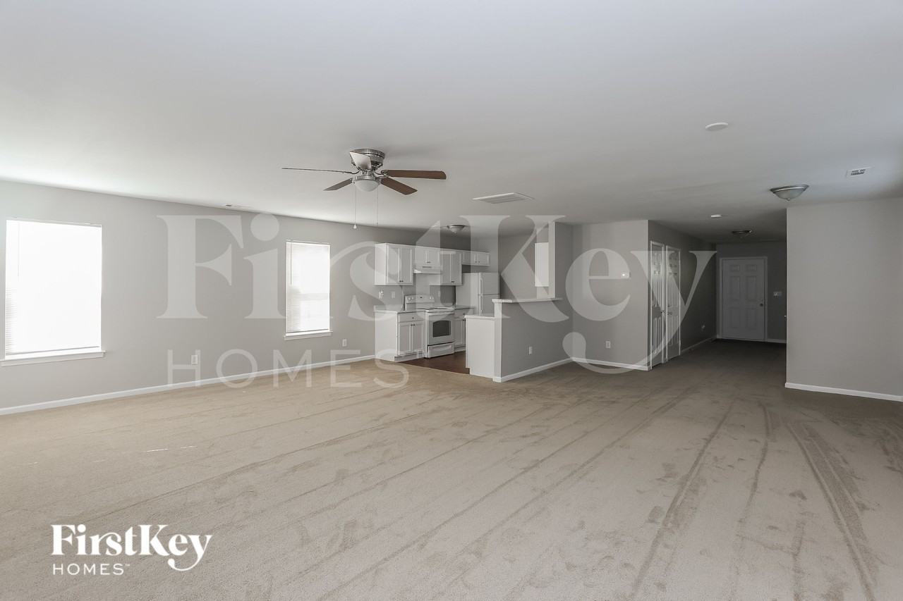 506 Morningside Rd - Photo 4 of 18