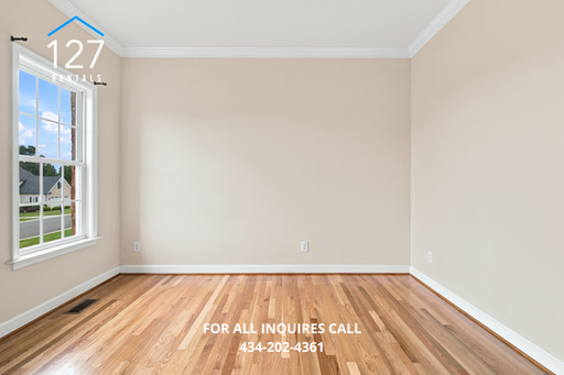 1184 Farmington Dr - Photo 4 of 50