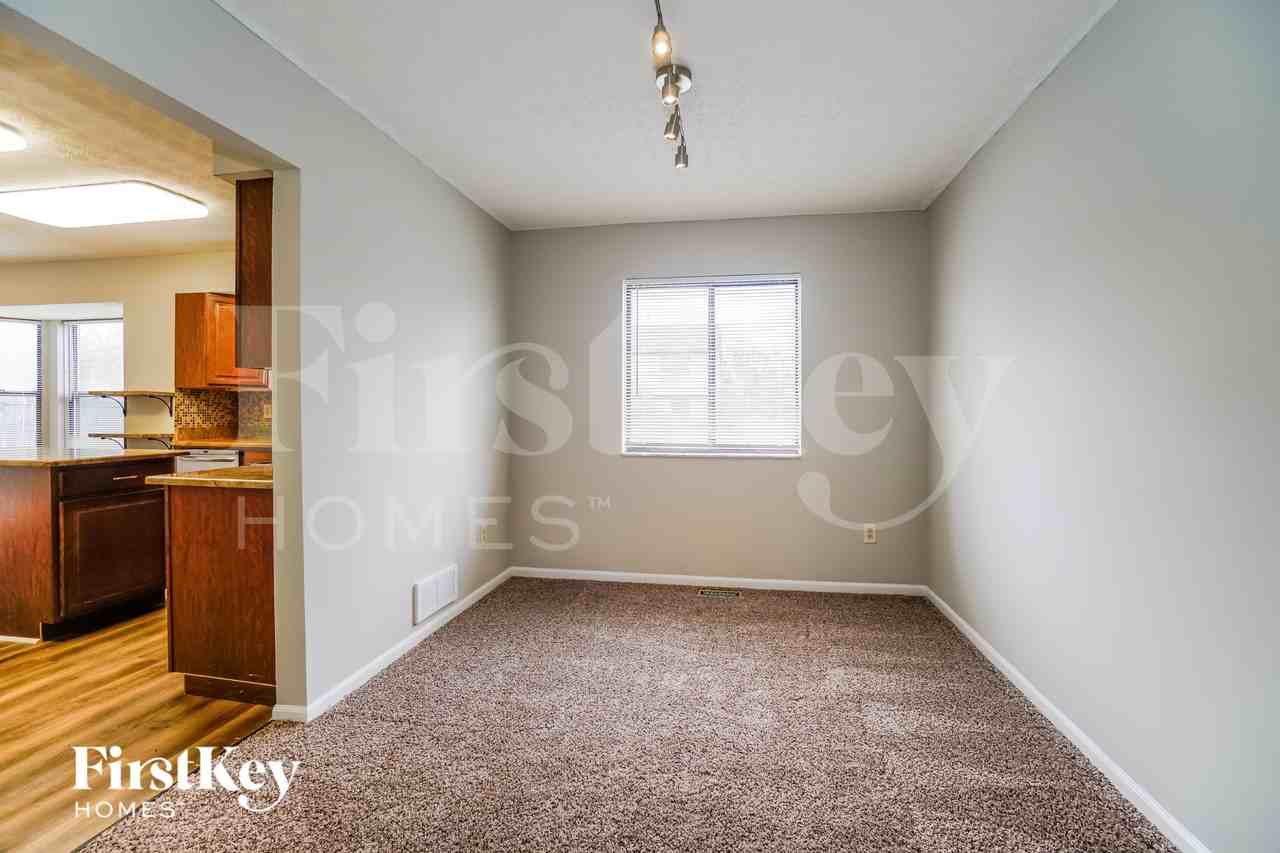 2824 Harnet Ct - Photo 5 of 18