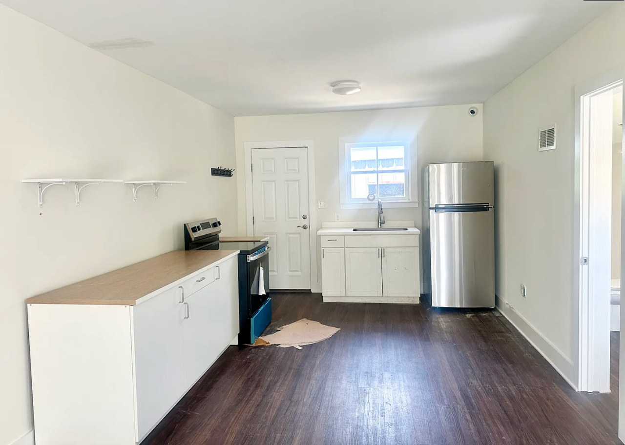 419 S Lopez St #419 - Photo 2 of 4