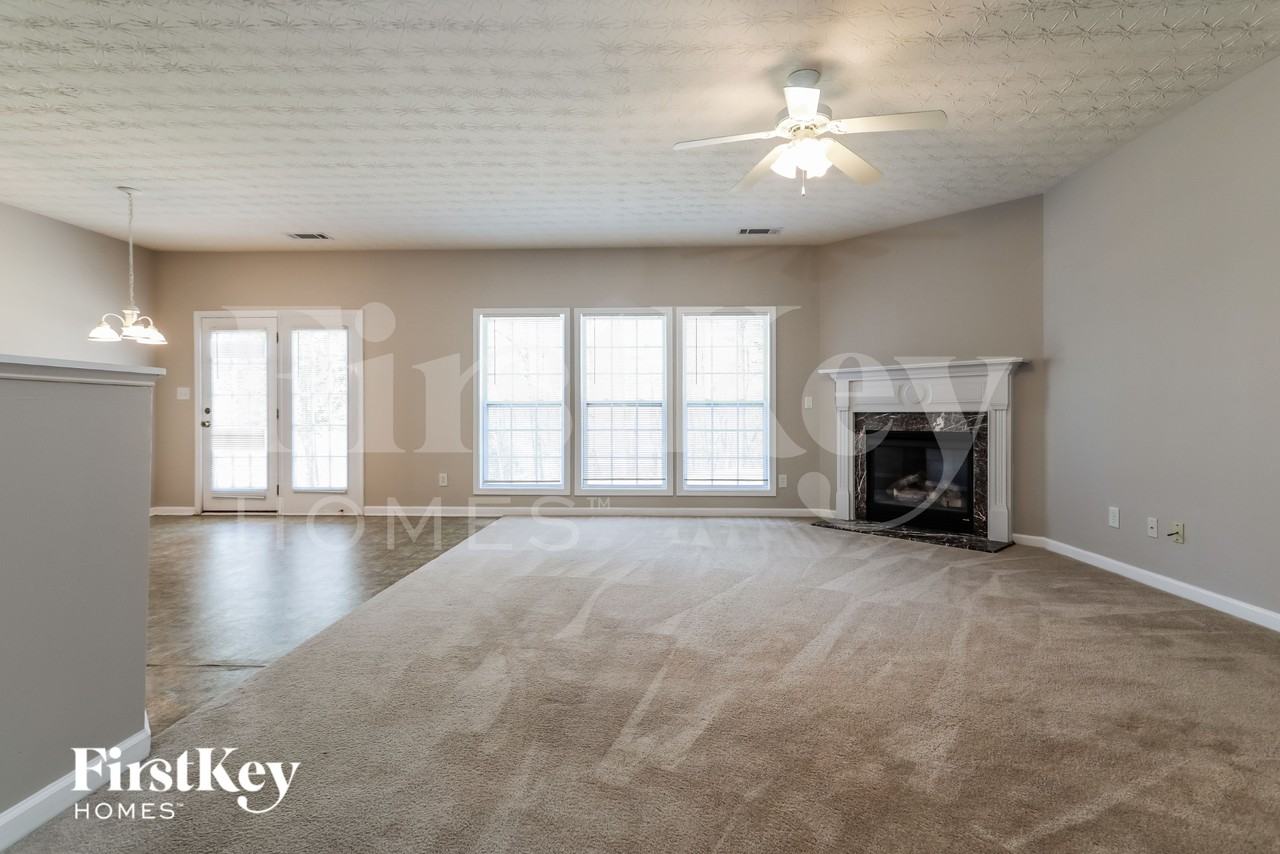 6919 Island Pointe Dr - Photo 2 of 18