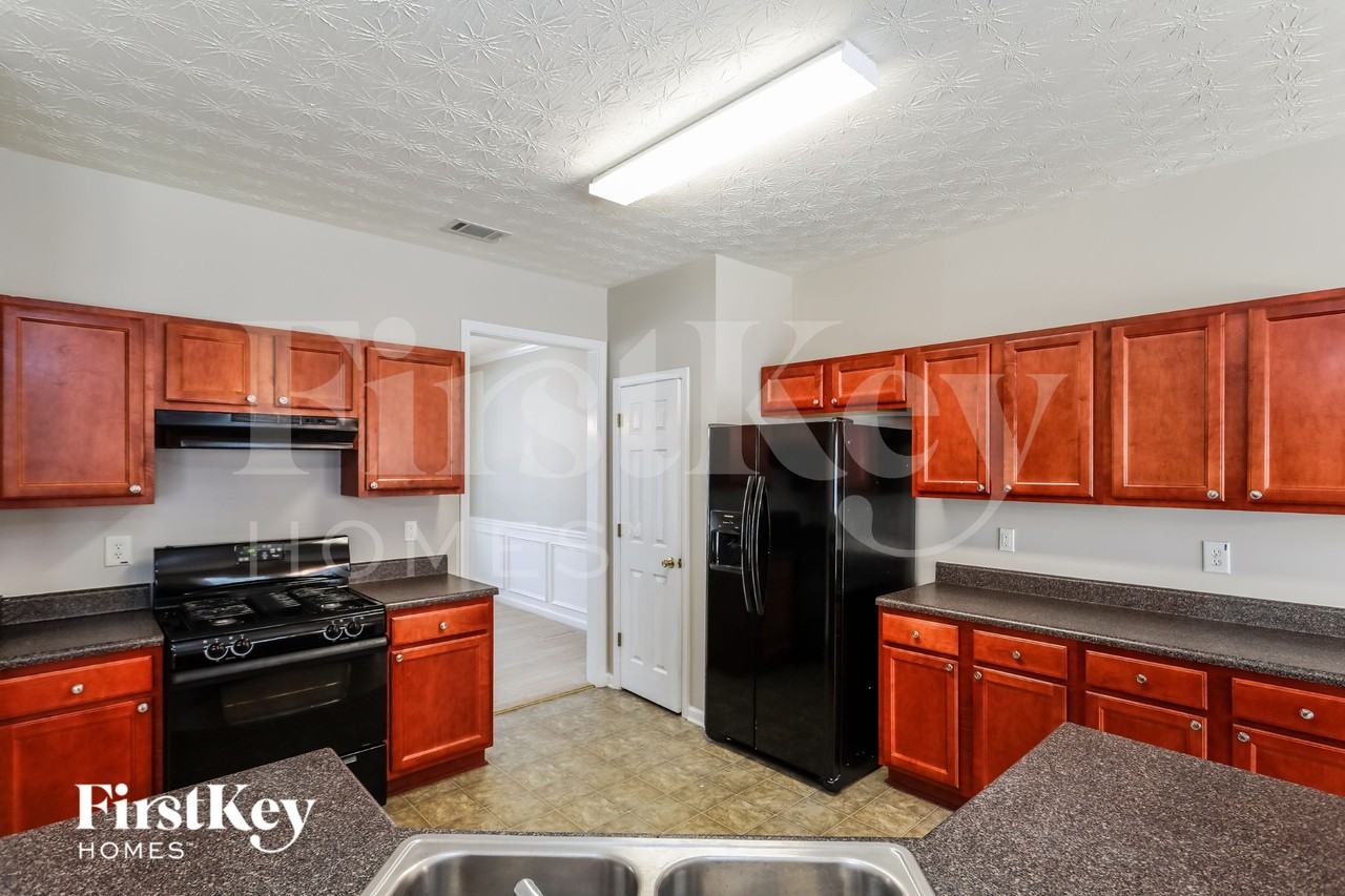 6919 Island Pointe Dr - Photo 7 of 18