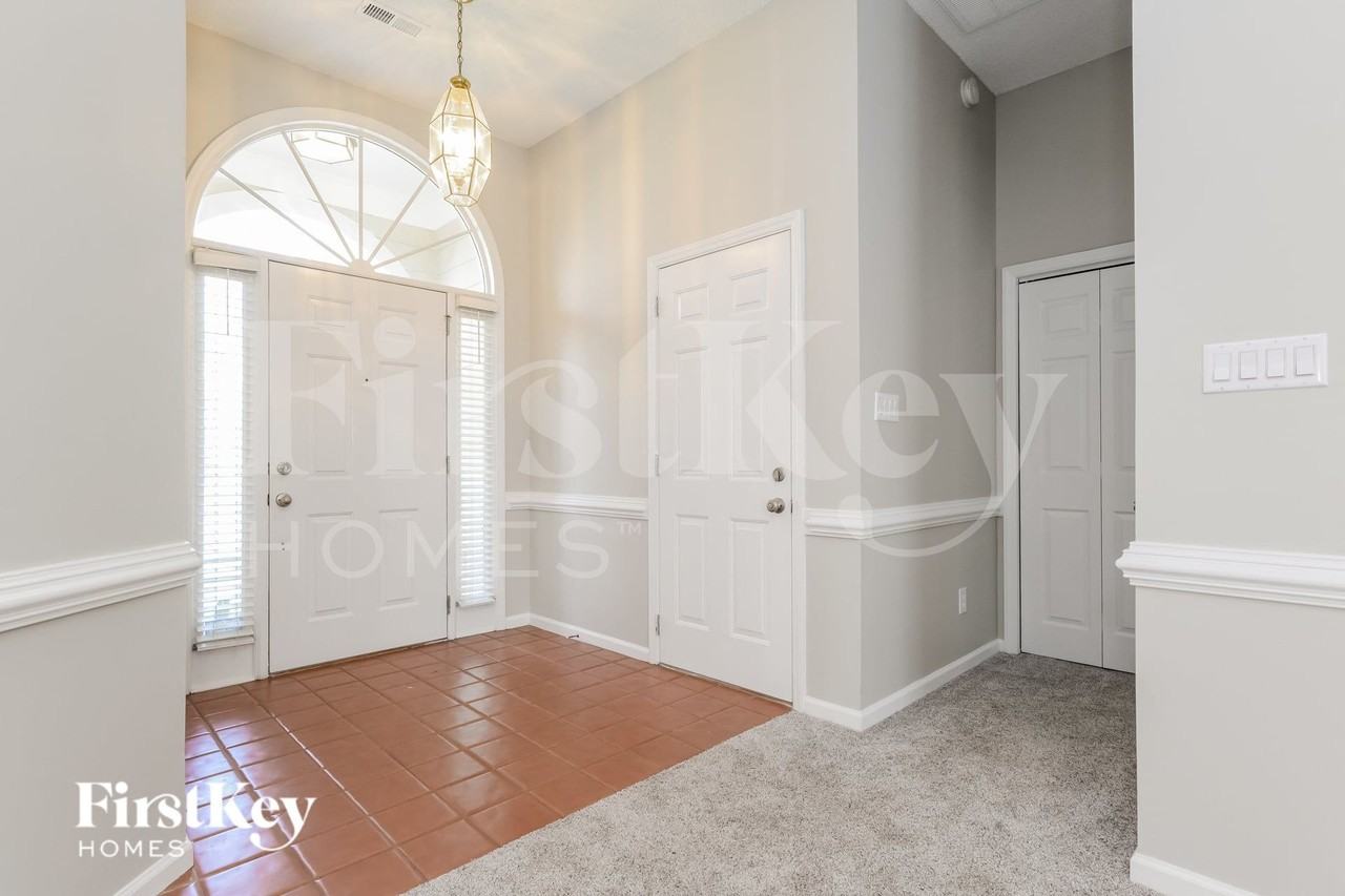 6223 Rosebriar Ln - Photo 6 of 15